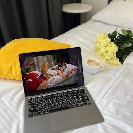 Sunday Hotel Одесса Экстерьер фото